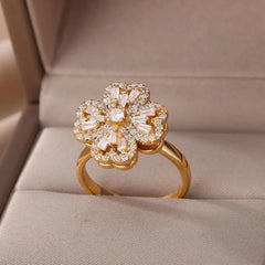 Anillo Trebol Corazon Giratorio